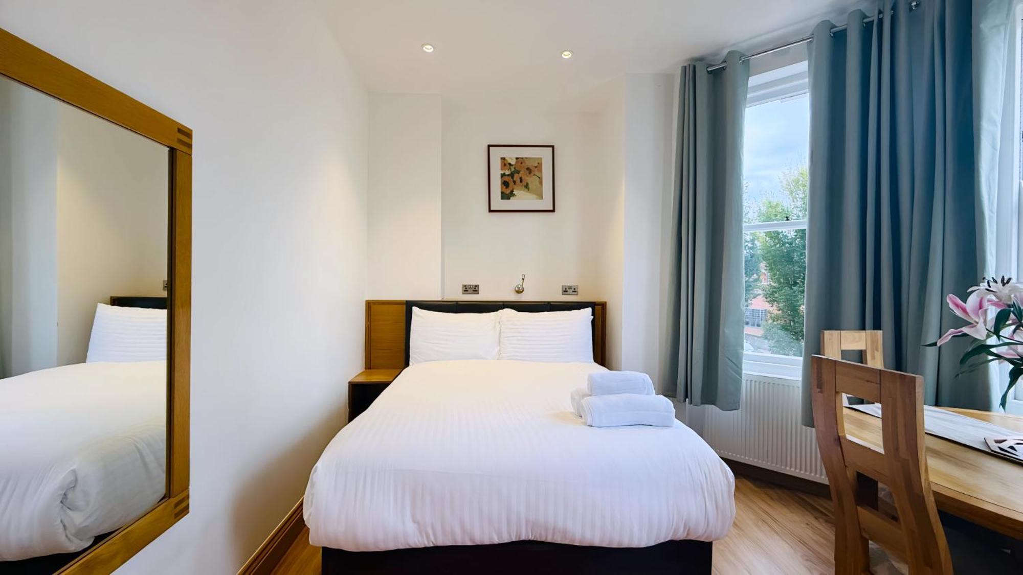 Osborne Aparthotel Eastbourne Exterior photo