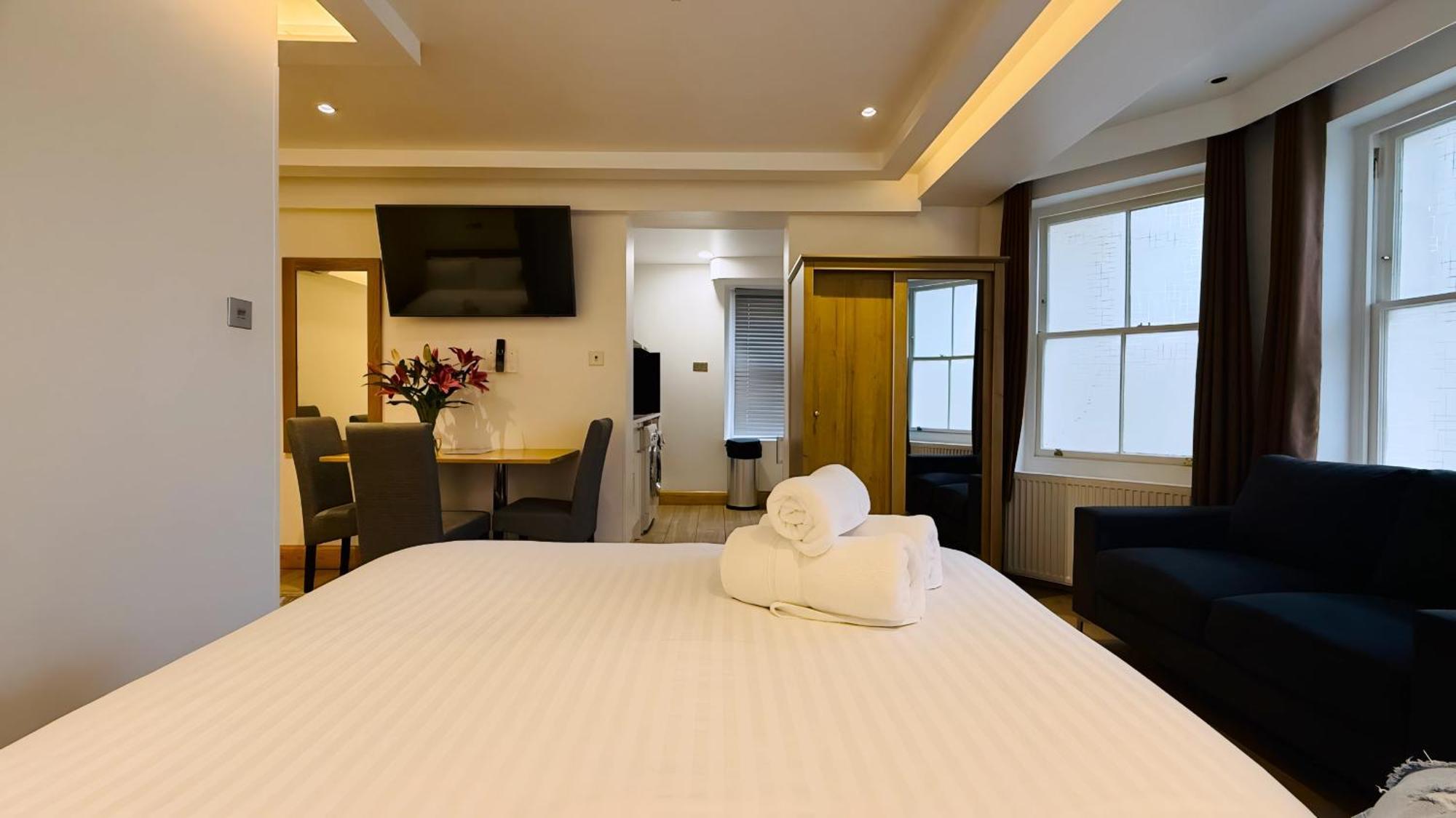 Osborne Aparthotel Eastbourne Exterior photo
