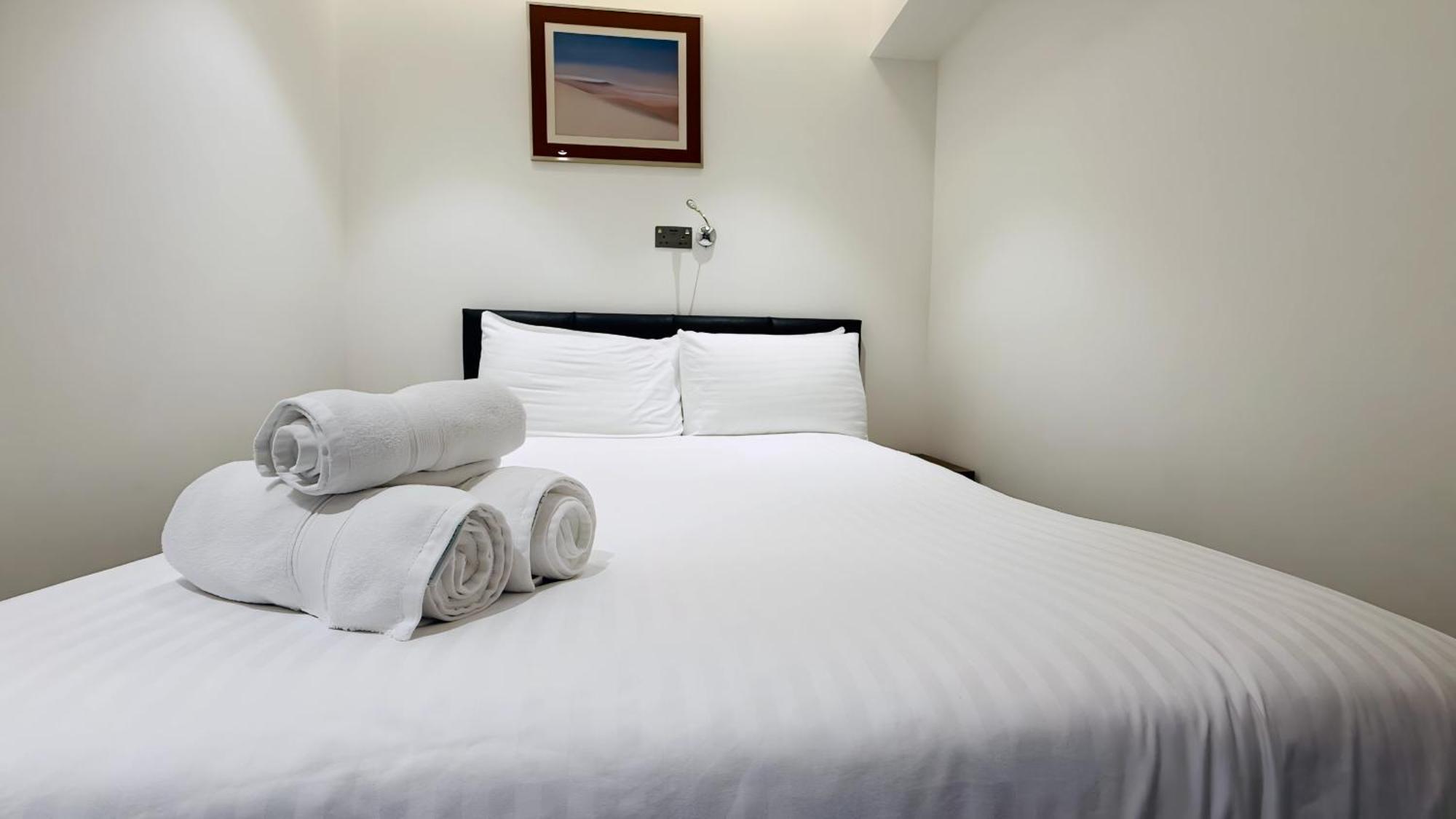 Osborne Aparthotel Eastbourne Exterior photo