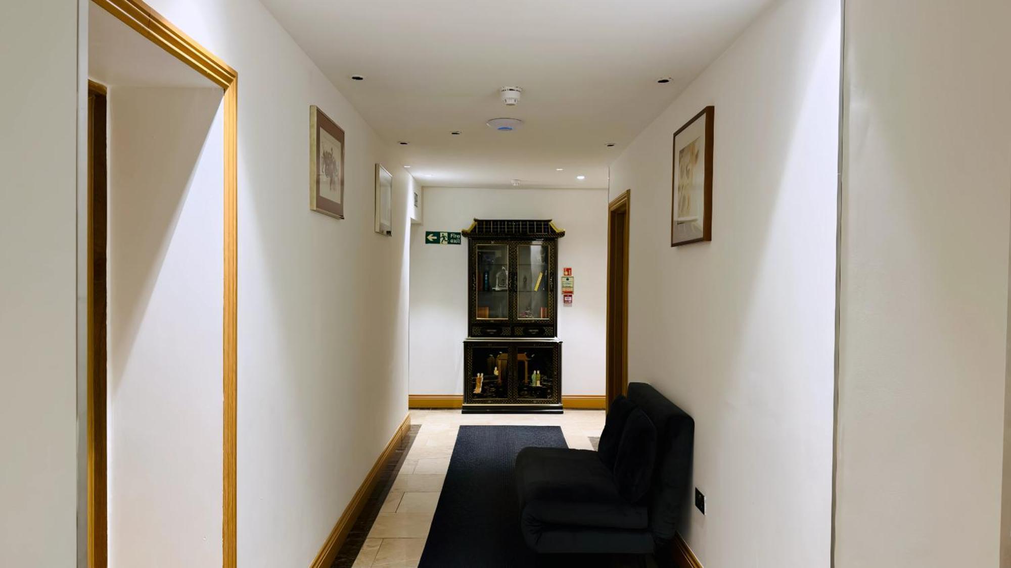 Osborne Aparthotel Eastbourne Exterior photo